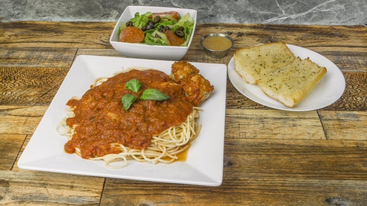 Spaghetti with Marinara.